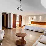 Violeta Hotel 4*